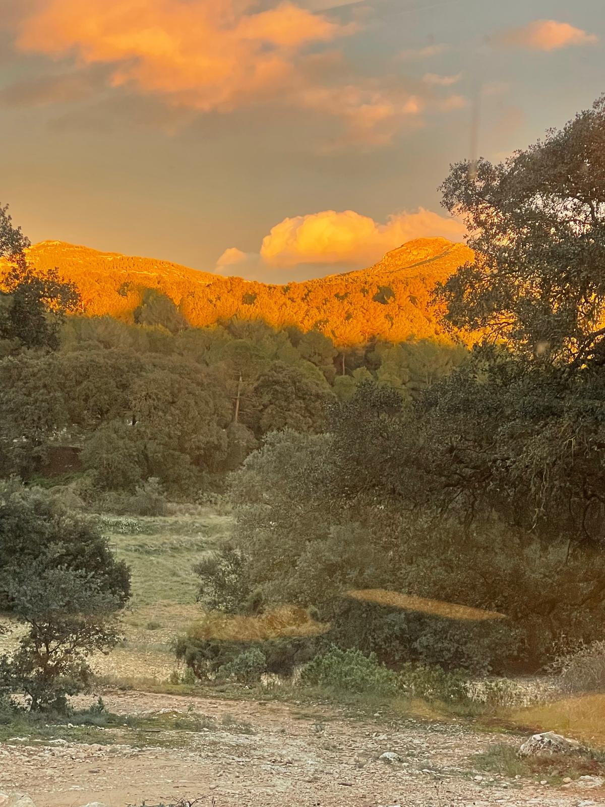 CREATE, PLAY, AND RECHARGE IN THE SPANISH MOUNTAINS
