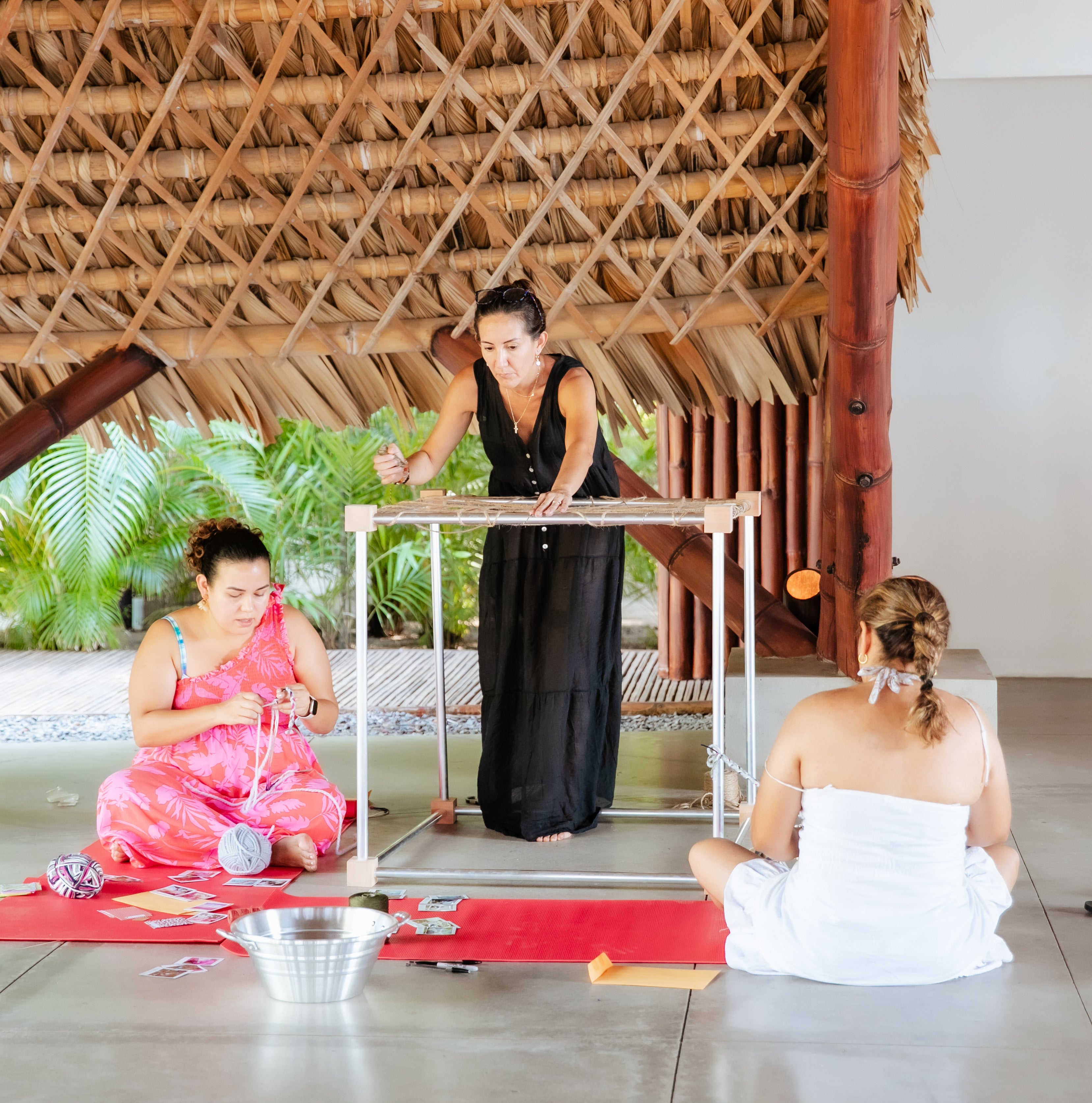 Rooted-Experiences-Corporate-and-Team-Workshops_imagen-cuadrada-6